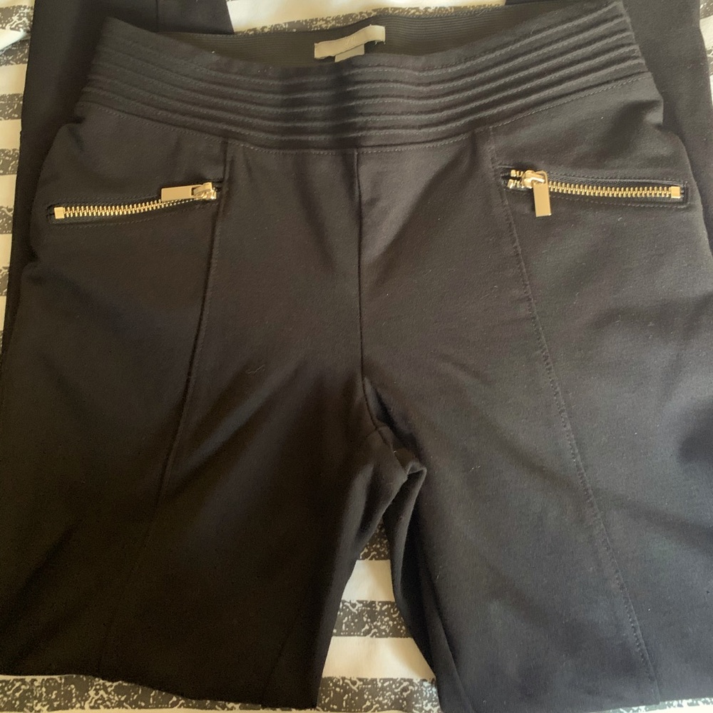 Black leggings